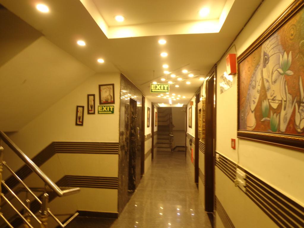 Hotel Station View Opposite New Delhi Railway المظهر الخارجي الصورة