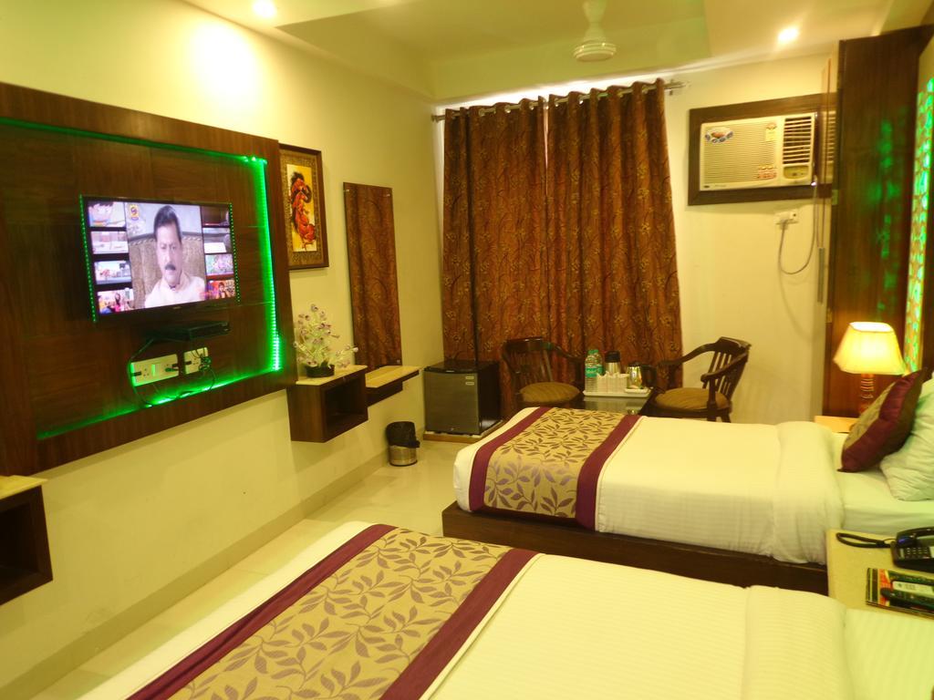 Hotel Station View Opposite New Delhi Railway المظهر الخارجي الصورة